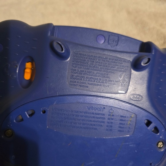 VTech V.Smile Pocket Handheld Learning System Kids Pink Silver Portable Console - Picture 3 of 7